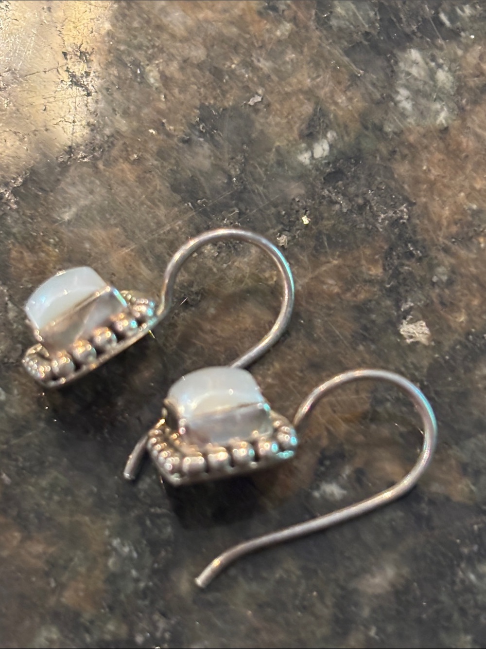 Silpada Silver White Mother-of-Pearl Square Drop Earrings Sterling - Picture 2 of 2